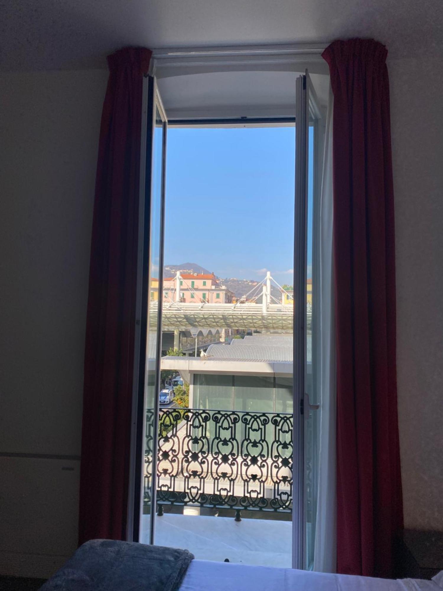 54 Rosselli Rooms Специя Екстериор снимка