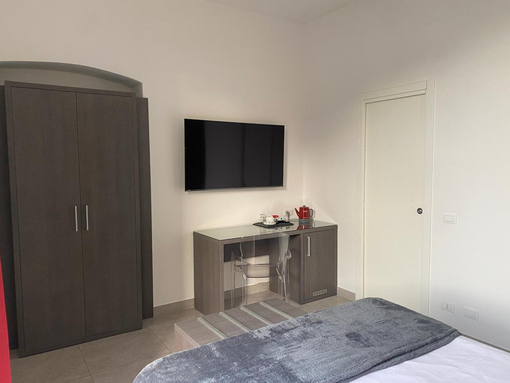 54 Rosselli Rooms Специя Екстериор снимка