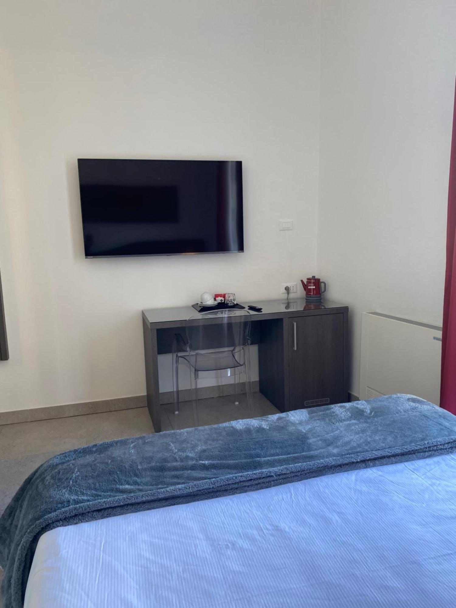 54 Rosselli Rooms Специя Екстериор снимка