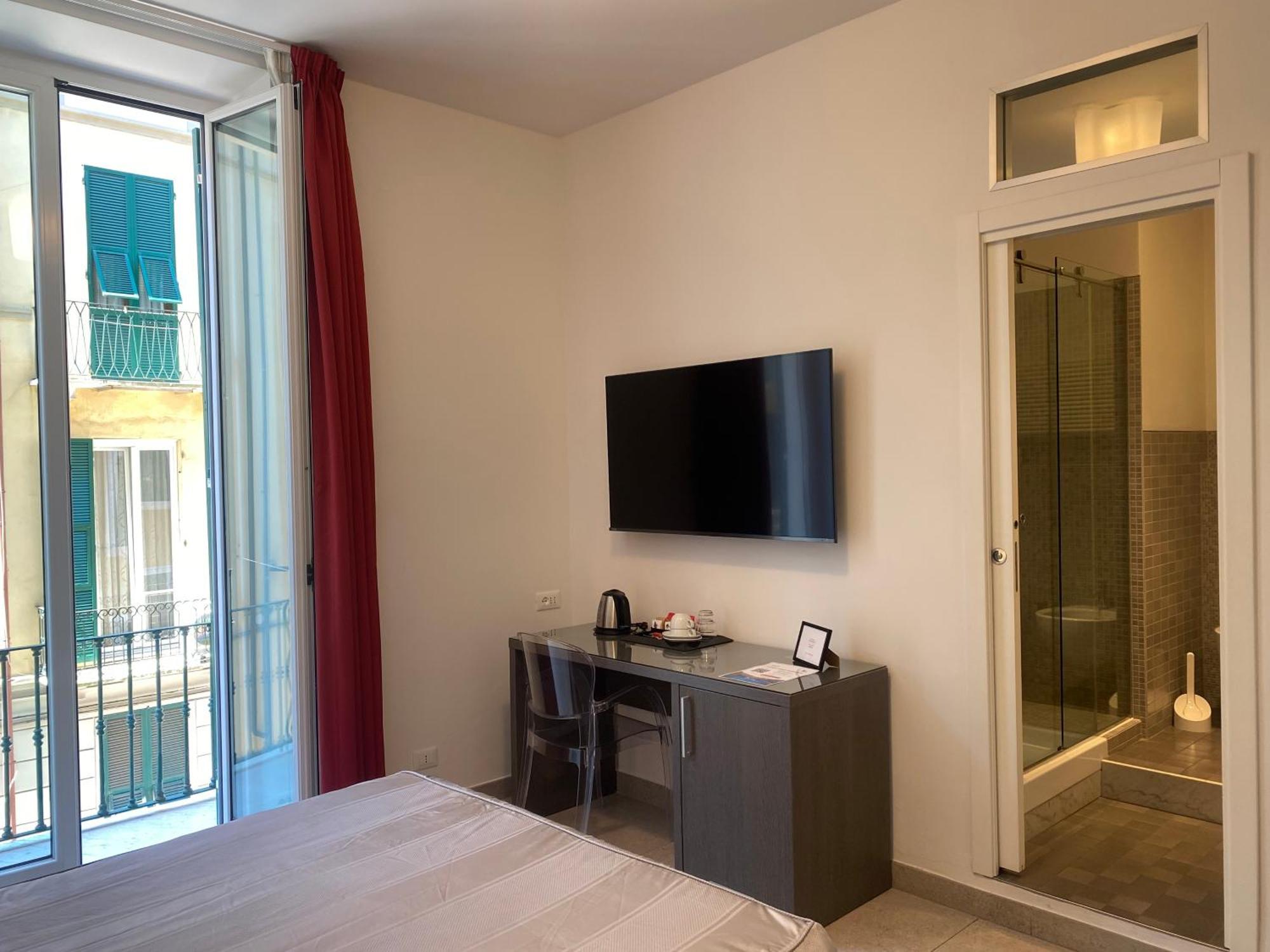 54 Rosselli Rooms Специя Екстериор снимка