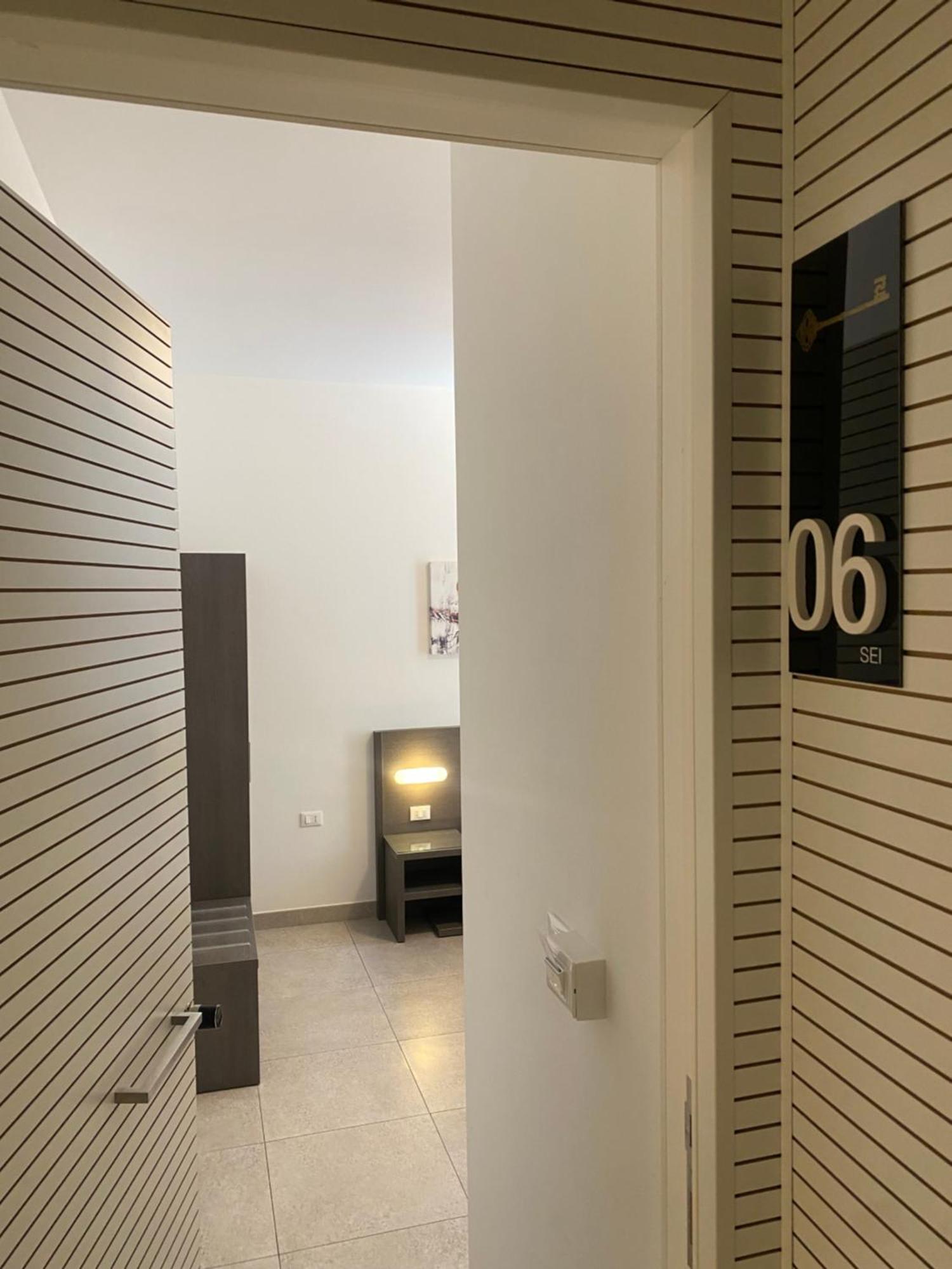 54 Rosselli Rooms Специя Екстериор снимка